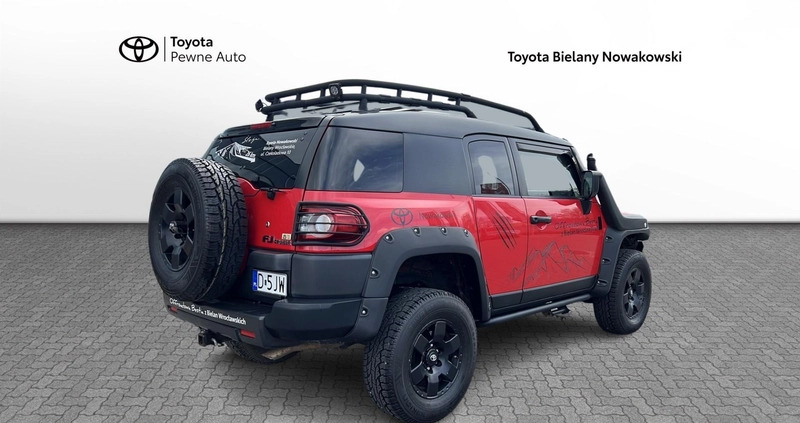 Toyota FJ cena 189000 przebieg: 121536, rok produkcji 2012 z Rzepin małe 379